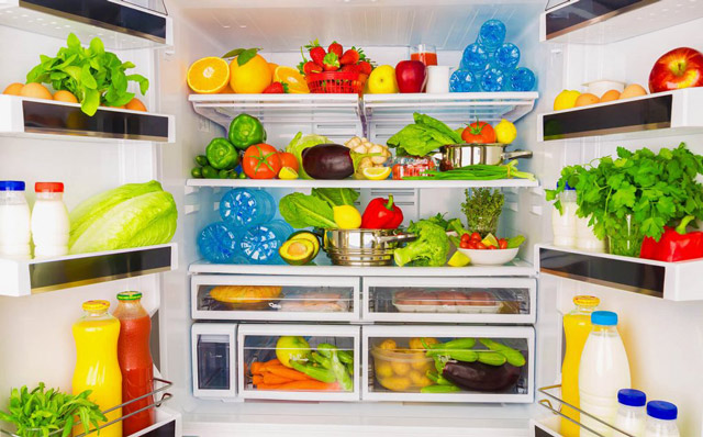 Thói quen tích trữ đồ ăn làm tủ lạnh hoạt động quá công suất