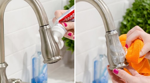 Cách làm sạch vòi nước inox với kem đánh răng