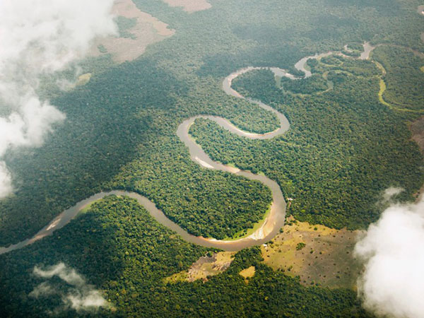 Hình ảnh sông Công Gô - sông sâu nhất thế giới