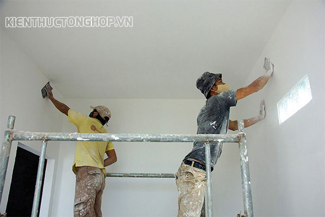 Việc mài tường trước khi sơn là một điều cần thiết