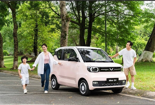 Wuling-Mini-EV-LV2