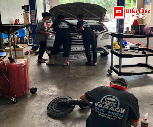 Gara ô tô Đức Hiếu