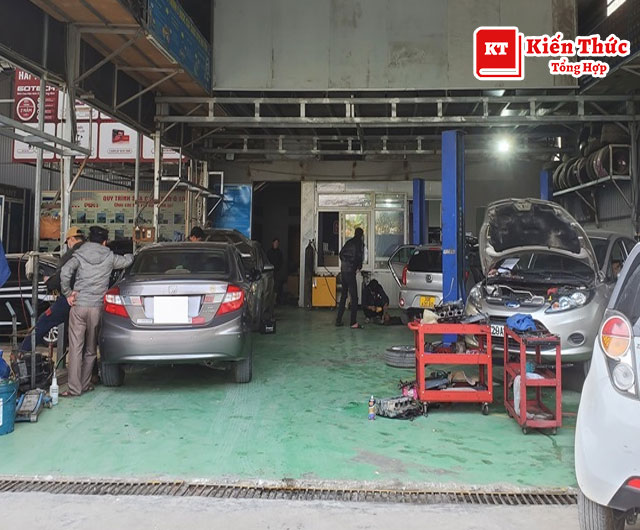 Garage ô tô Hùng Việt