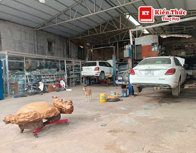 Gara ô tô Công Hiến