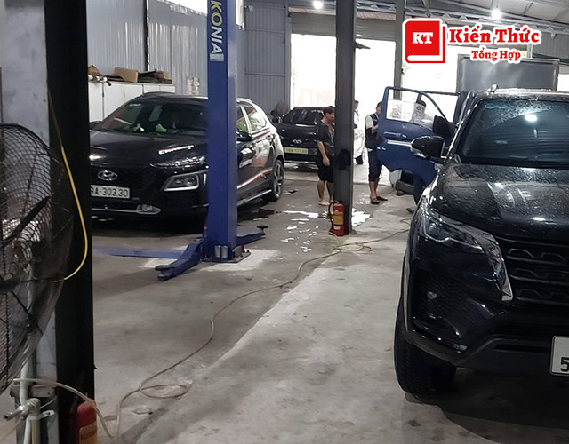Gara ô tô Hoàng Thảo