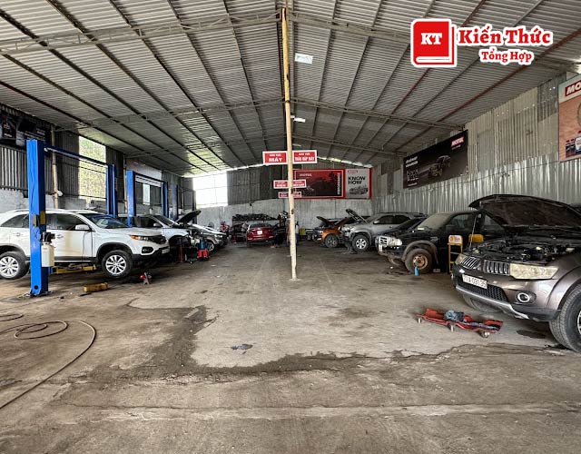 Garage ô tô Đạt Phát
