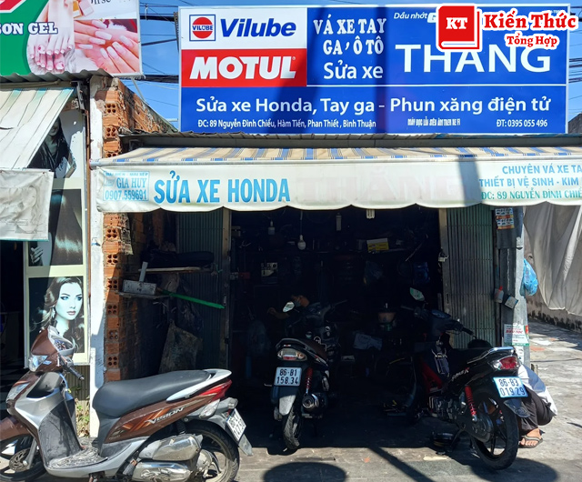 Tiệm sửa xe Thắng