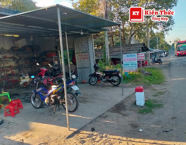 Tiệm sửa xe máy Đức Khánh 