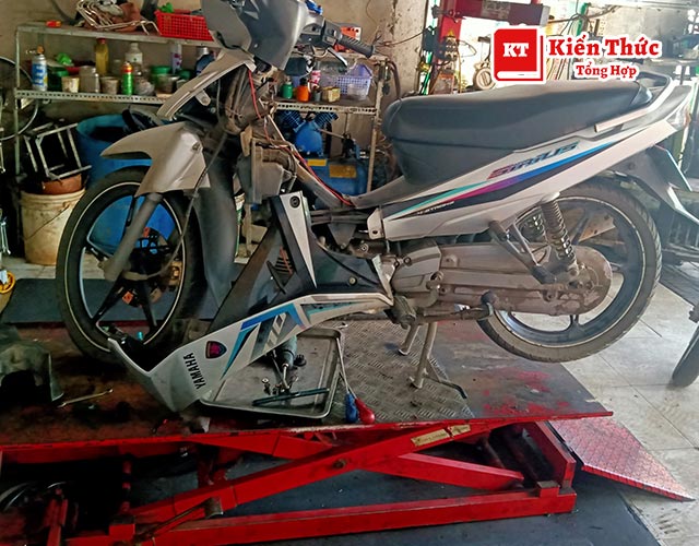 Tiệm sửa xe Honda Kiên 