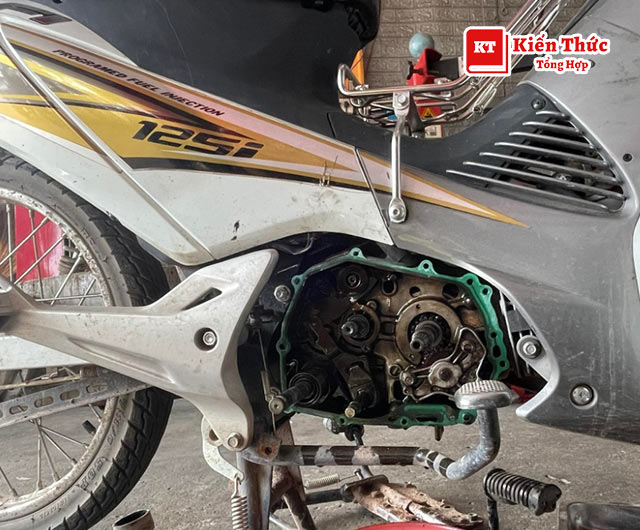 Tiệm sửa xe Minh Quý