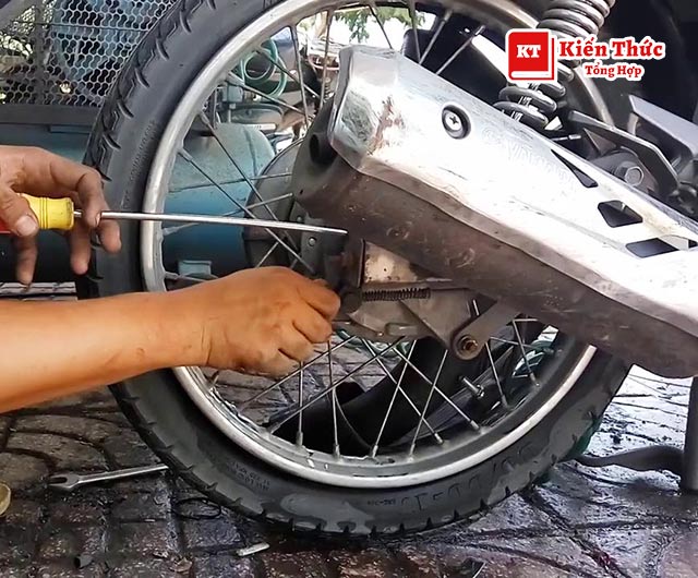 Sửa xe Ngọc Phú