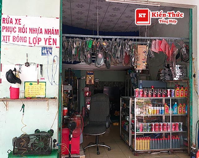 Tiệm sửa xe Tiền 