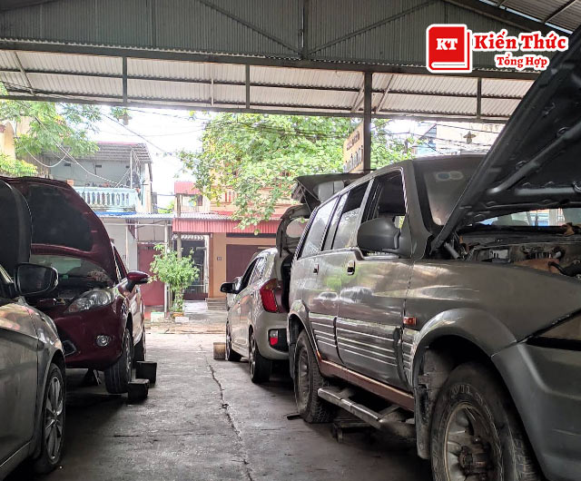 Garage ô tô Phong Thái