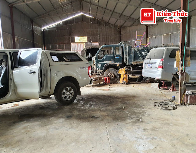 Garage ô tô Tuấn Phương