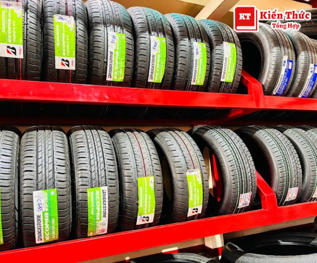Phụ tùng ô tô huyện Hóc Môn Minh Ánh cung cấp lốp xịn