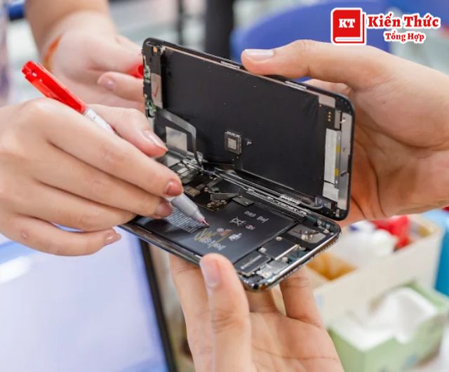 Sửa điện thoại Tuyên Quang Anh Luật tư vấn nhiệt tình