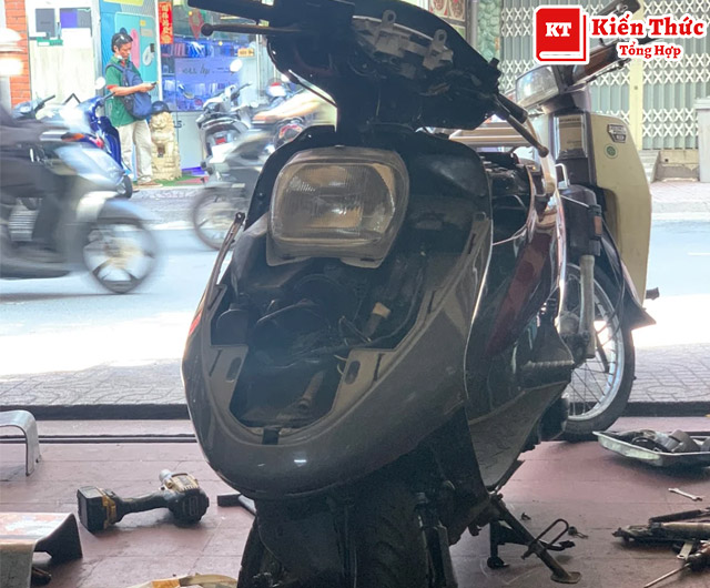 Sửa xe Đức Chiến 