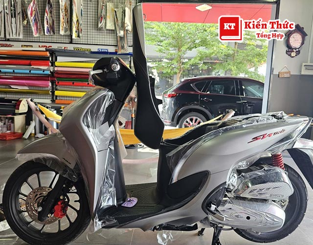 Tiệm dán keo xe Khanh