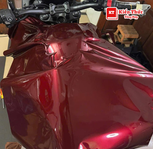 Tiệm dán keo xe Sam decal