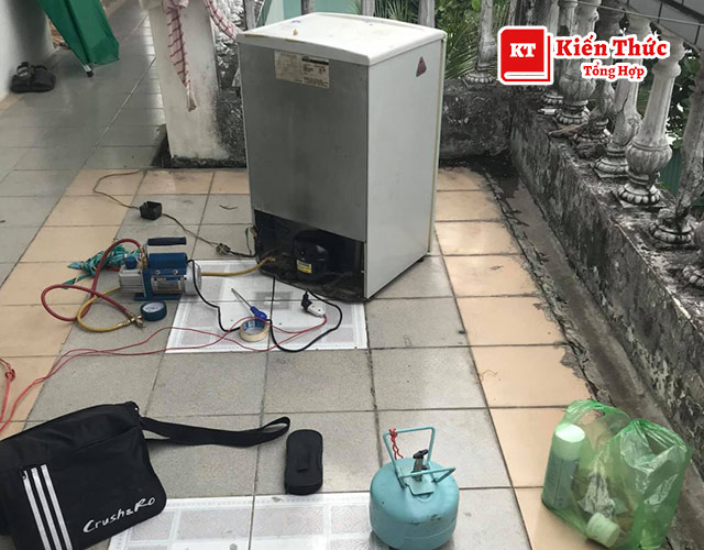 Tiệm sửa chữa điện lạnh Trí