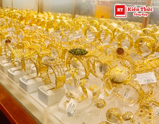 Tiệm vàng bạc Đại Phước