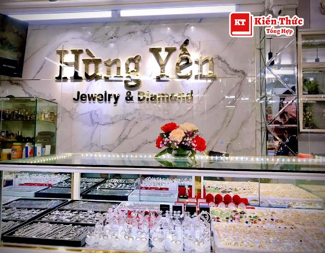 Tiệm vàng Hùng Yến