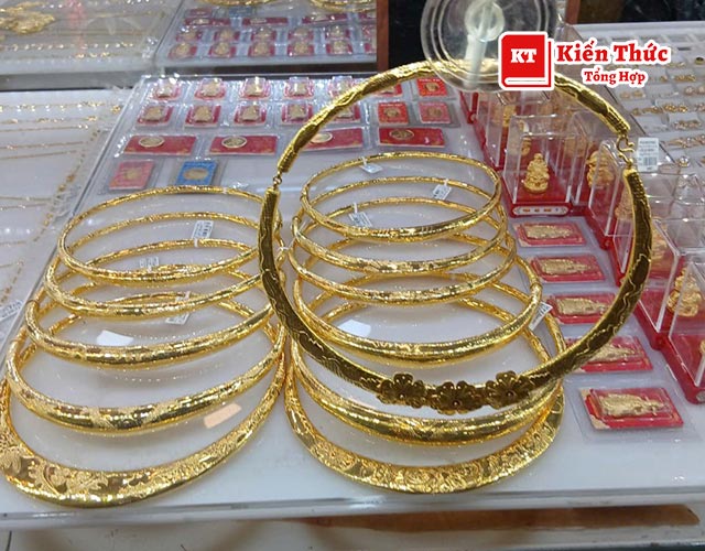 Tiệm vàng Kim Thủy