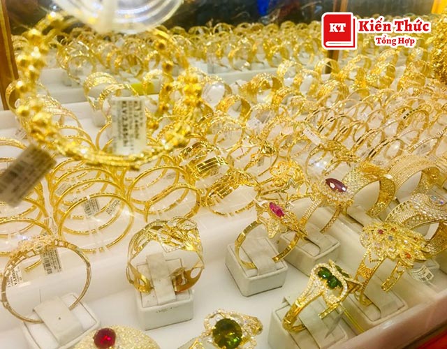 Tiệm vàng Bảo Châu