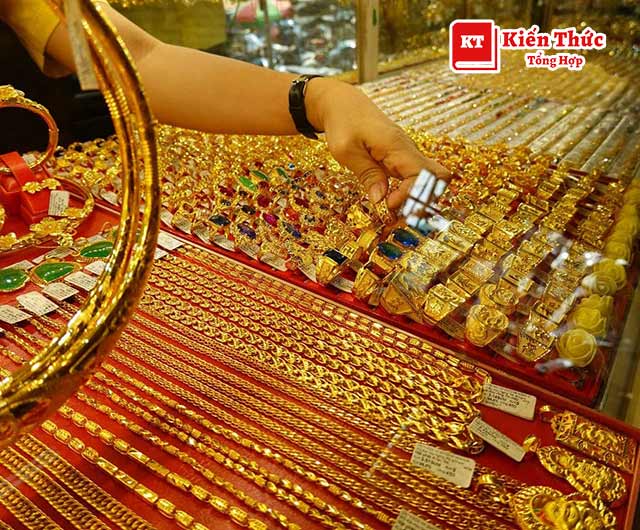 Tiệm vàng Duy