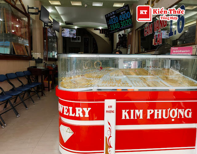 Tiệm vàng Kim Phượng