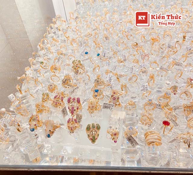Tiệm vàng Mỹ Hưng