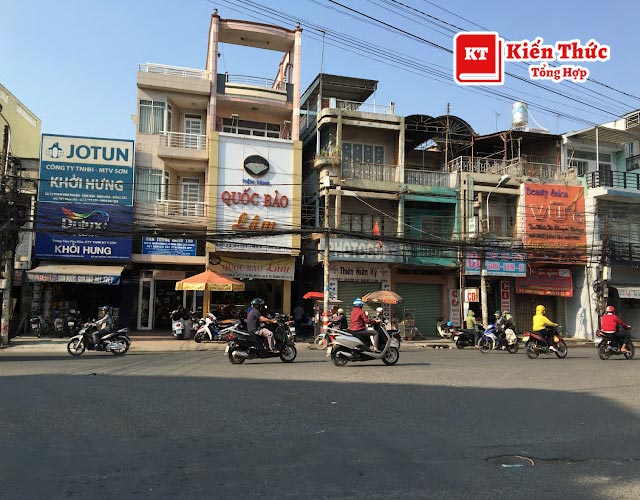 Tiệm vàng Quốc Bảo Lâm