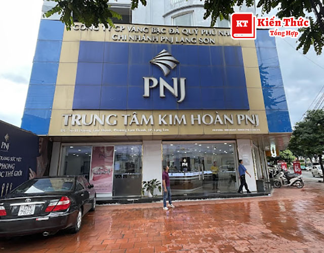 Trung tâm kim hoàn PNJ