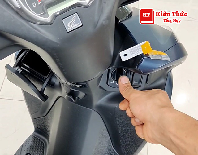 Mở cốp xe Vision Smartkey