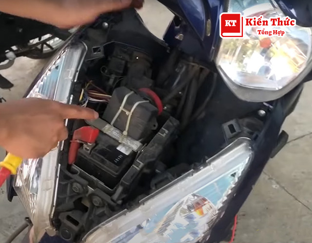 Mở cốp xe Vision đời cũ từ 2014