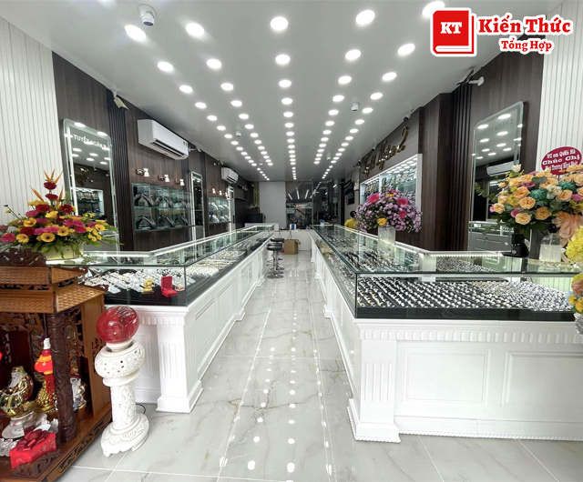 Tiệm vàng Tuyết Ngân 2 